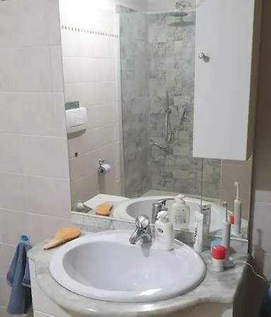 Holiday home Lazzarini Imperia Franco In Con Piscina Condivisa