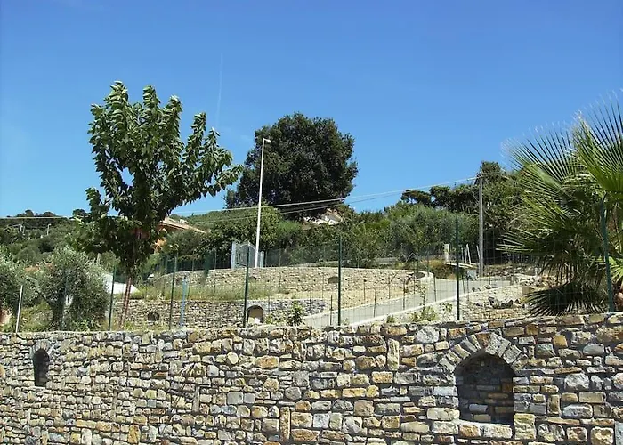Lazzarini Imperia Franco In Con Piscina Condivisa Semesterbostad *